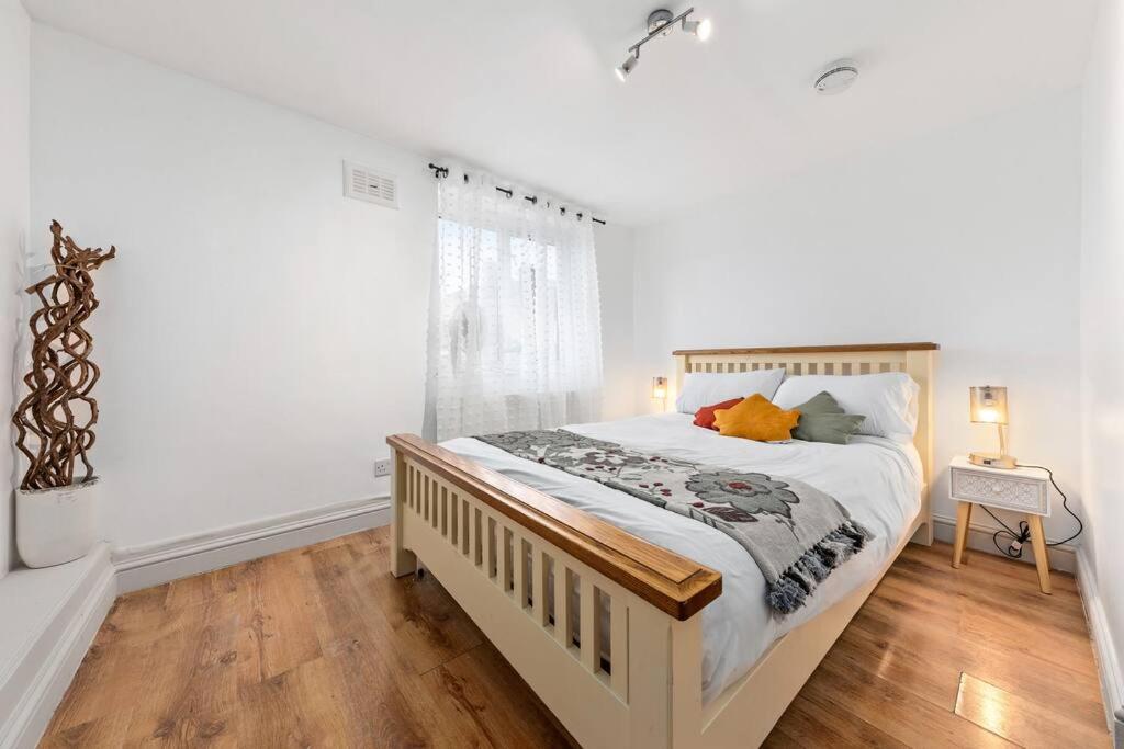 1Br Modern Flat On Edgware Rd Ed3 Daire Londra Dış mekan fotoğraf